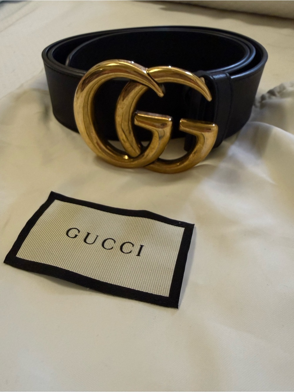 Gucci Black Leather Belt with Gold GG Marmont wide belt
